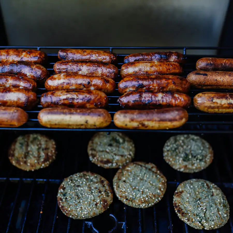 Grilled patties and sausages
