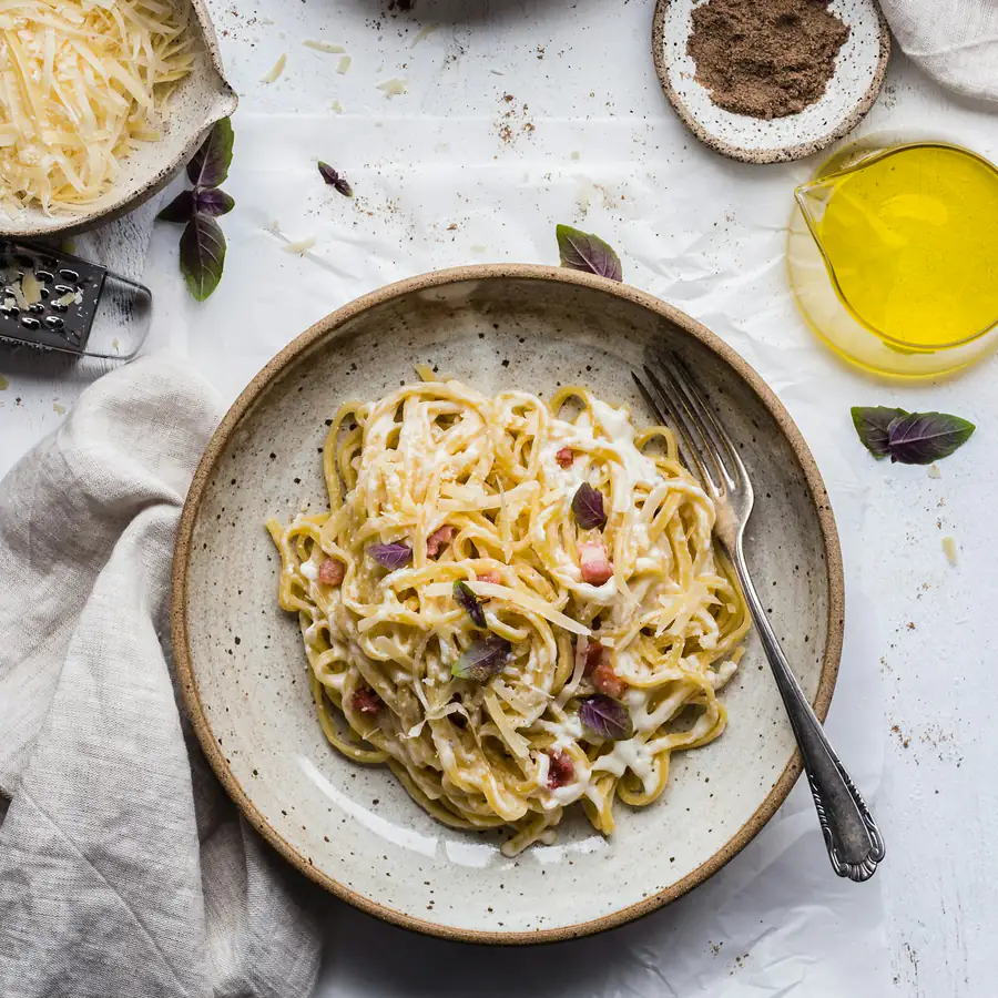 Bowl of creamy spaghetti carbonara
