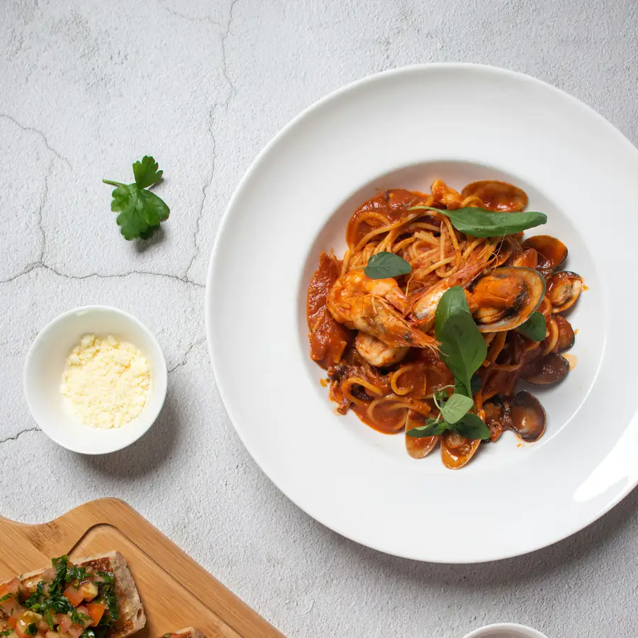 Chicken in a rich tomato sauce