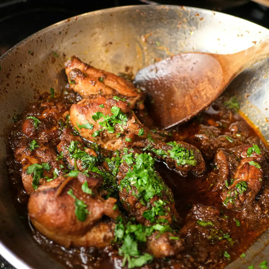 Pan of chicken with chorizo and peppers