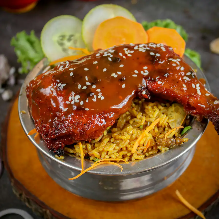 Sticky glazed chicken with rice