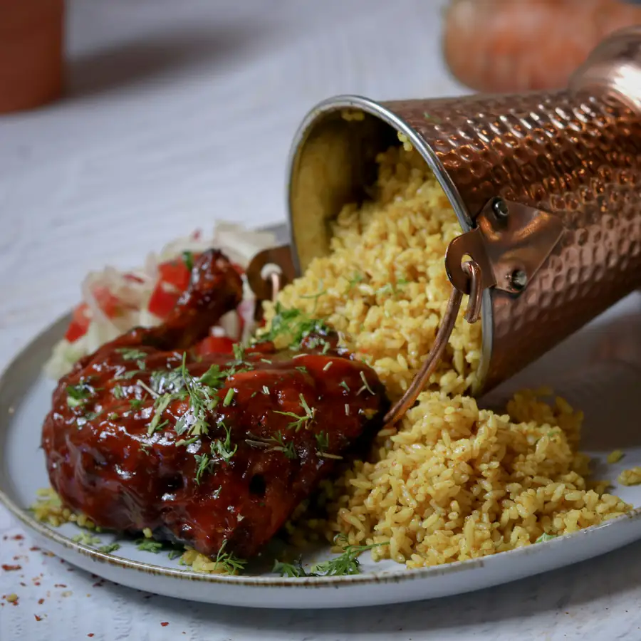 Spiced rice with chicken
